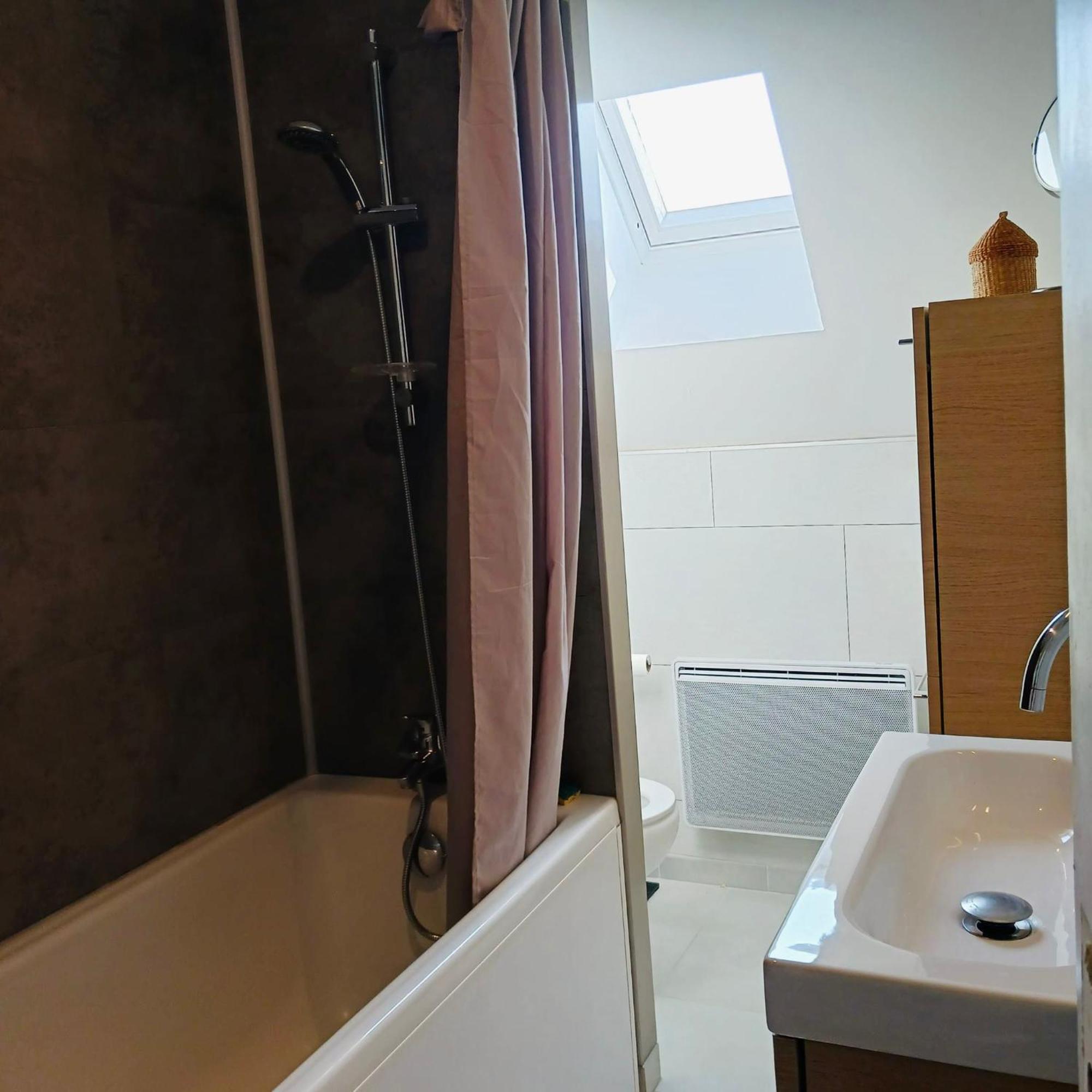 O Tour De L'Eau Apartment Aubevoye Ngoại thất bức ảnh